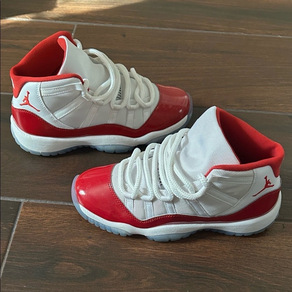 Air Jordan 11 Retro GS Cherry 5Y